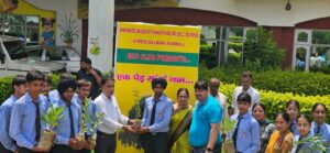 एक पेड़ माँ के नाम – प्रकृति को श्रद्धांजलि